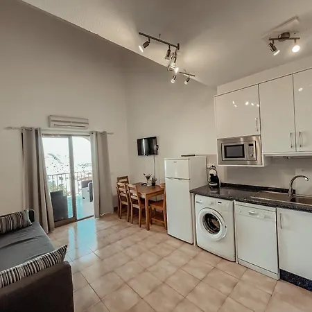 Castle Harbour, Heated Pool, Ac And Ocean View, Lc517 Apartament Los Cristianos (Tenerife)