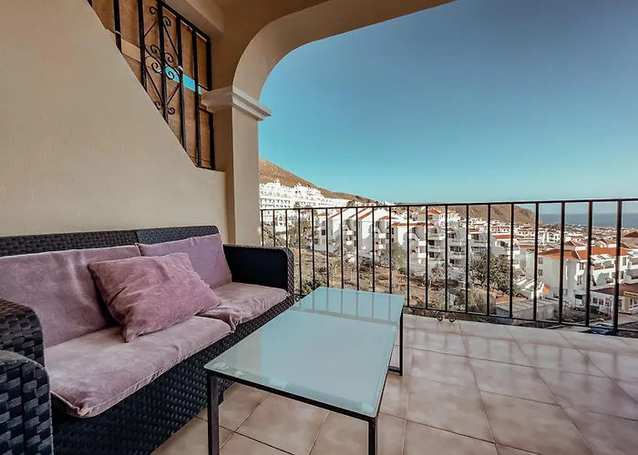 Castle Harbour, Heated Pool, Ac And Ocean View, Lc517