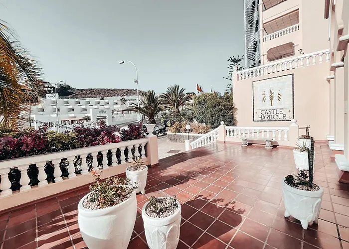 Apartment Castle Harbour, Heated Pool, Ac And Ocean View, Lc517 Los Cristianos (Tenerife)