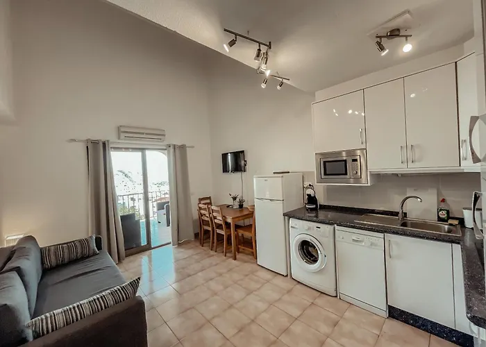 Castle Harbour, Heated Pool, Ac And Ocean View, Lc517 Appartamento Los Cristianos (Tenerife)